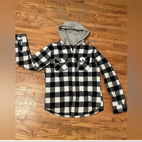 North Western Mfg co. Black and White Plaid Flannel Hooded Shirt- Medium - Picture 2 of 6